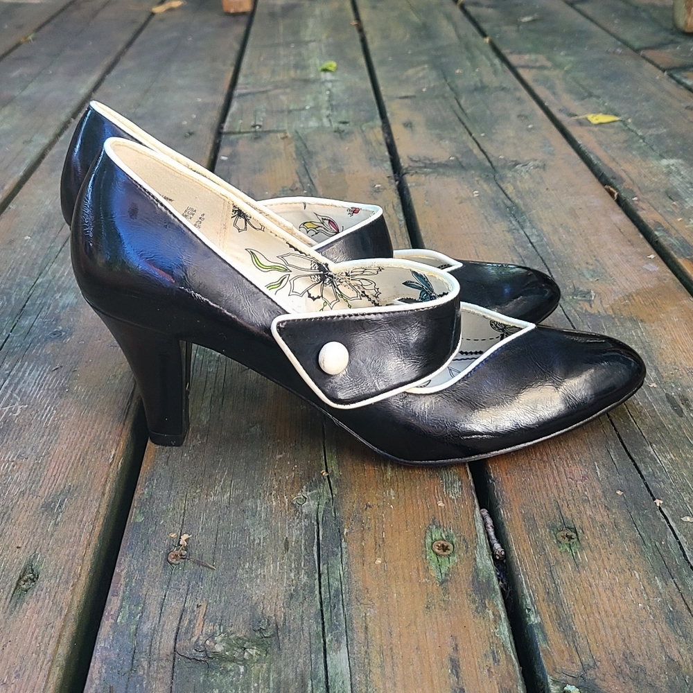 Alice + Olivia Pumps